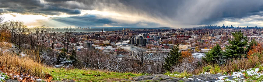 From Sunny Days to Snowy Nights: Navigating the Weather in Bronx